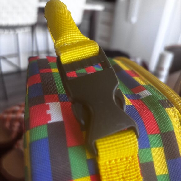 Lego Lunch Bag Cooler with Snap Closure Handle - Picture 5 of 7